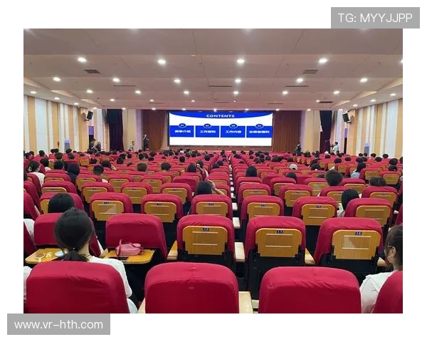 赛事组委会加强志愿者培训,提升观众观赛体验 赛事组委会加强志愿者培训,提升观众观赛体验